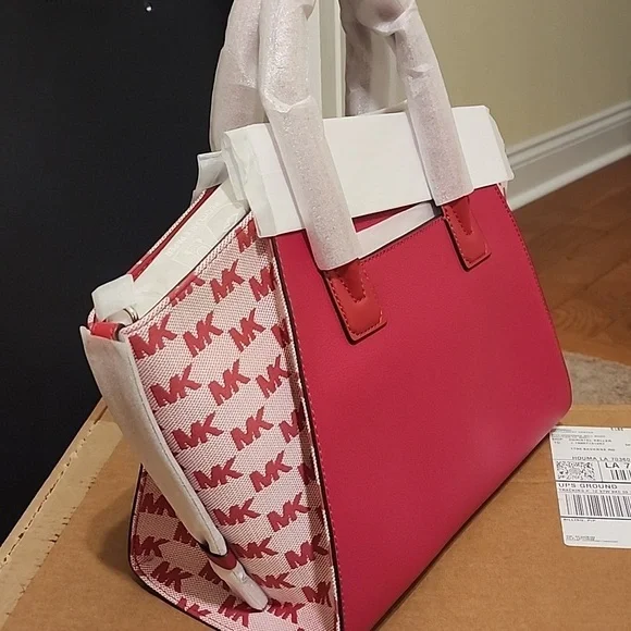 Michael Kors DK Raspberry Women's Bag - Picture 2 of 3